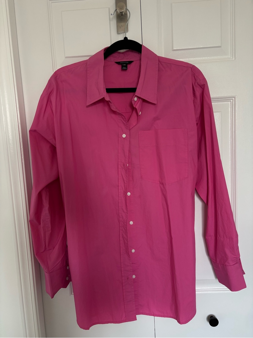 RW&CO. Women's Bright Pink Button-Down Shirt